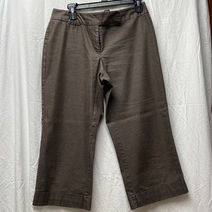 New York and Company Stretch Capris | Size 8